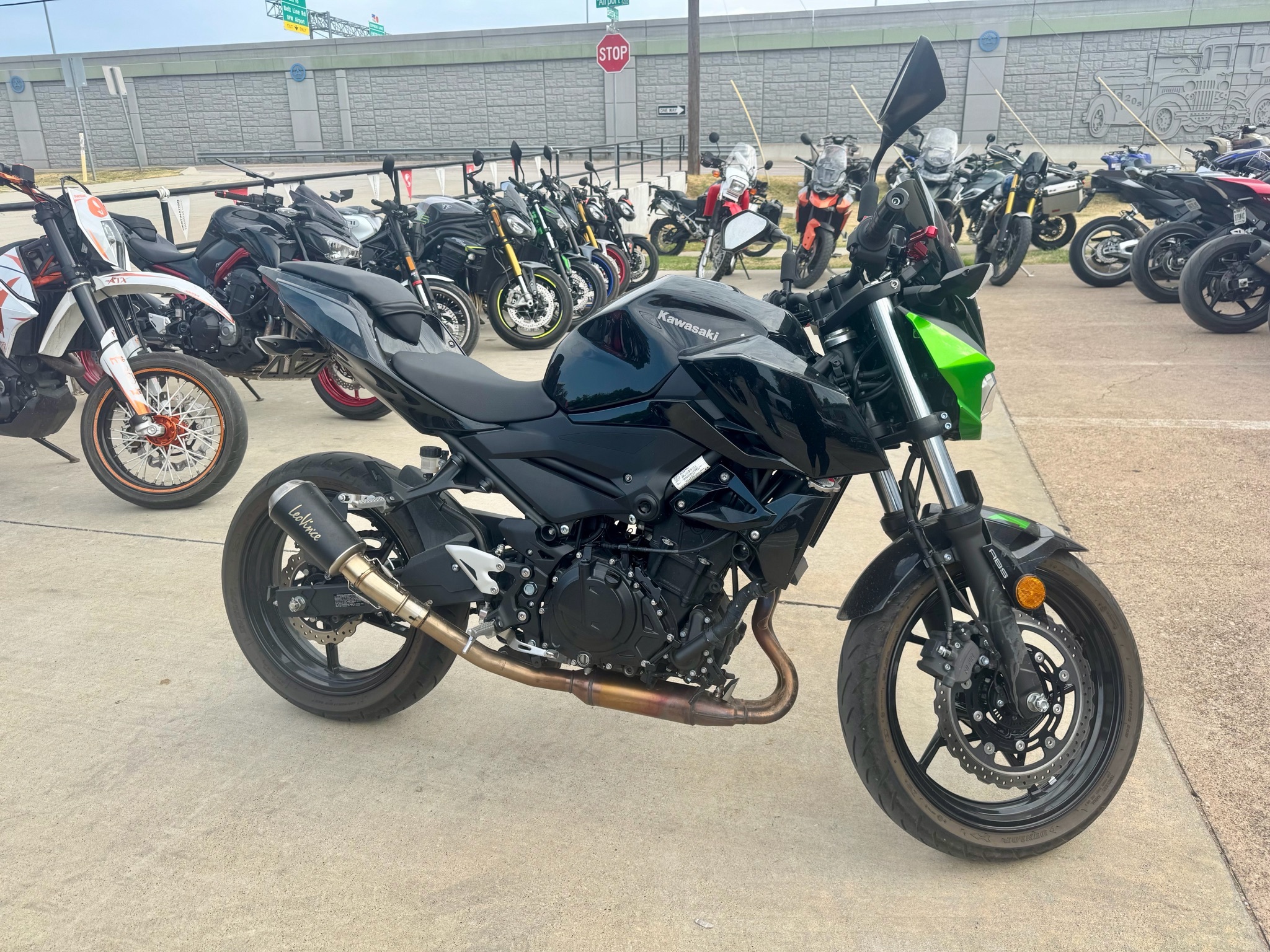 2022 Kawasaki Z400 ABS 400 ABS in Irving, TX