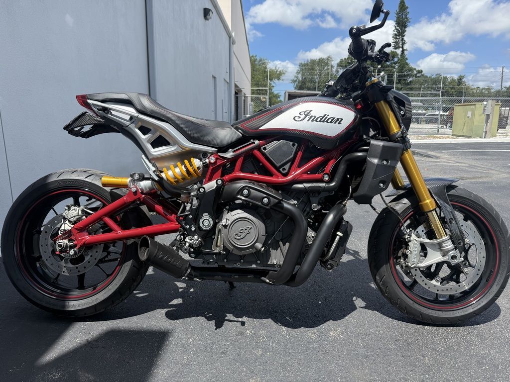 2022 Indian Motorcycle FTR R Carbon Carbon Fiber R CARBON in Saint Petersburg, FL