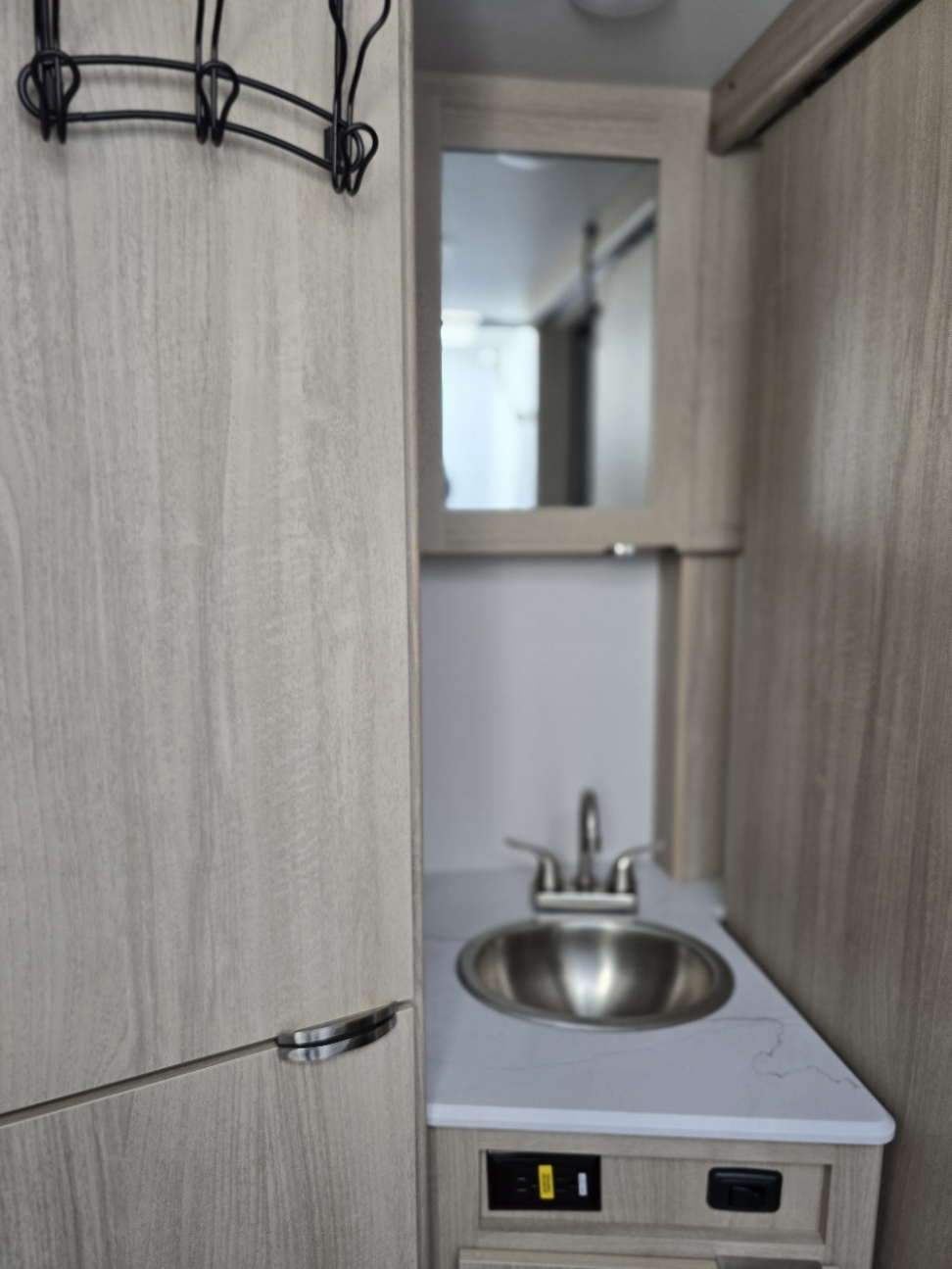 2023 Winnebago MICRO MINNIE 2108DS RV