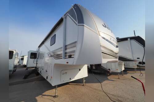 2027 Jayco Eagle 355MBQS in muskegon MI