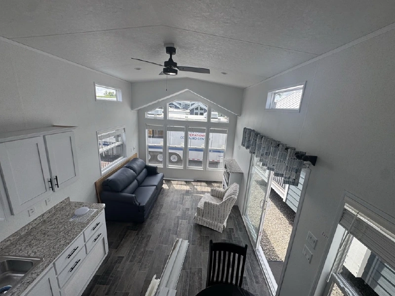 2027 FOREST RIVER QUAILRIDGE 355FL-L-S