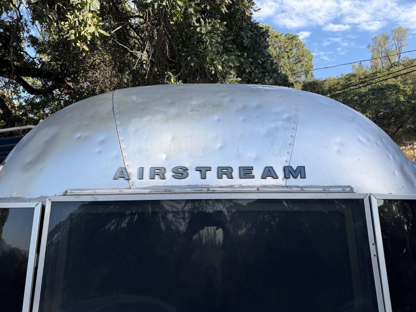 A photo of this 1983 Airstream EXCELLA 1000 30