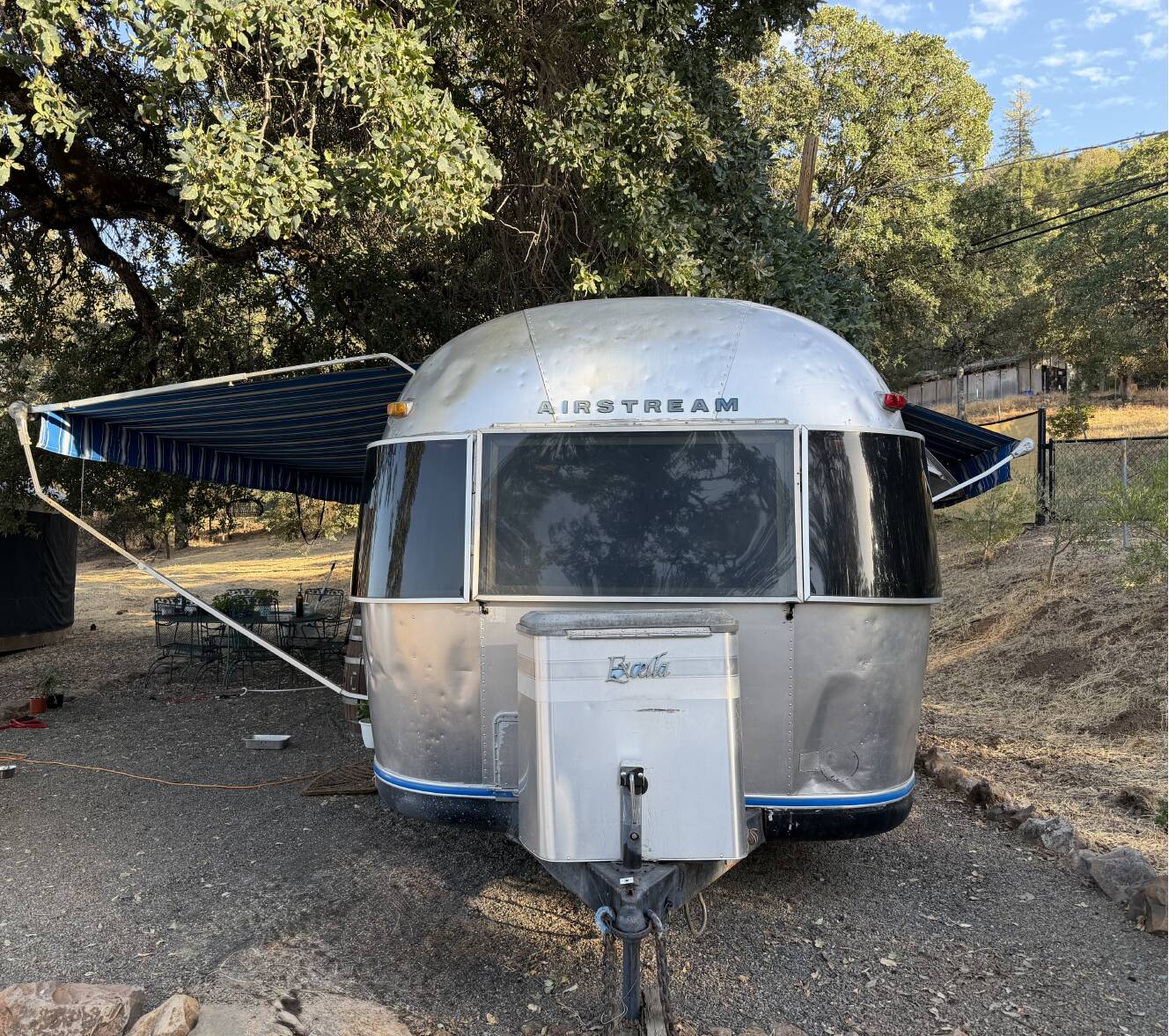 A photo of this 1983 Airstream EXCELLA 1000 30