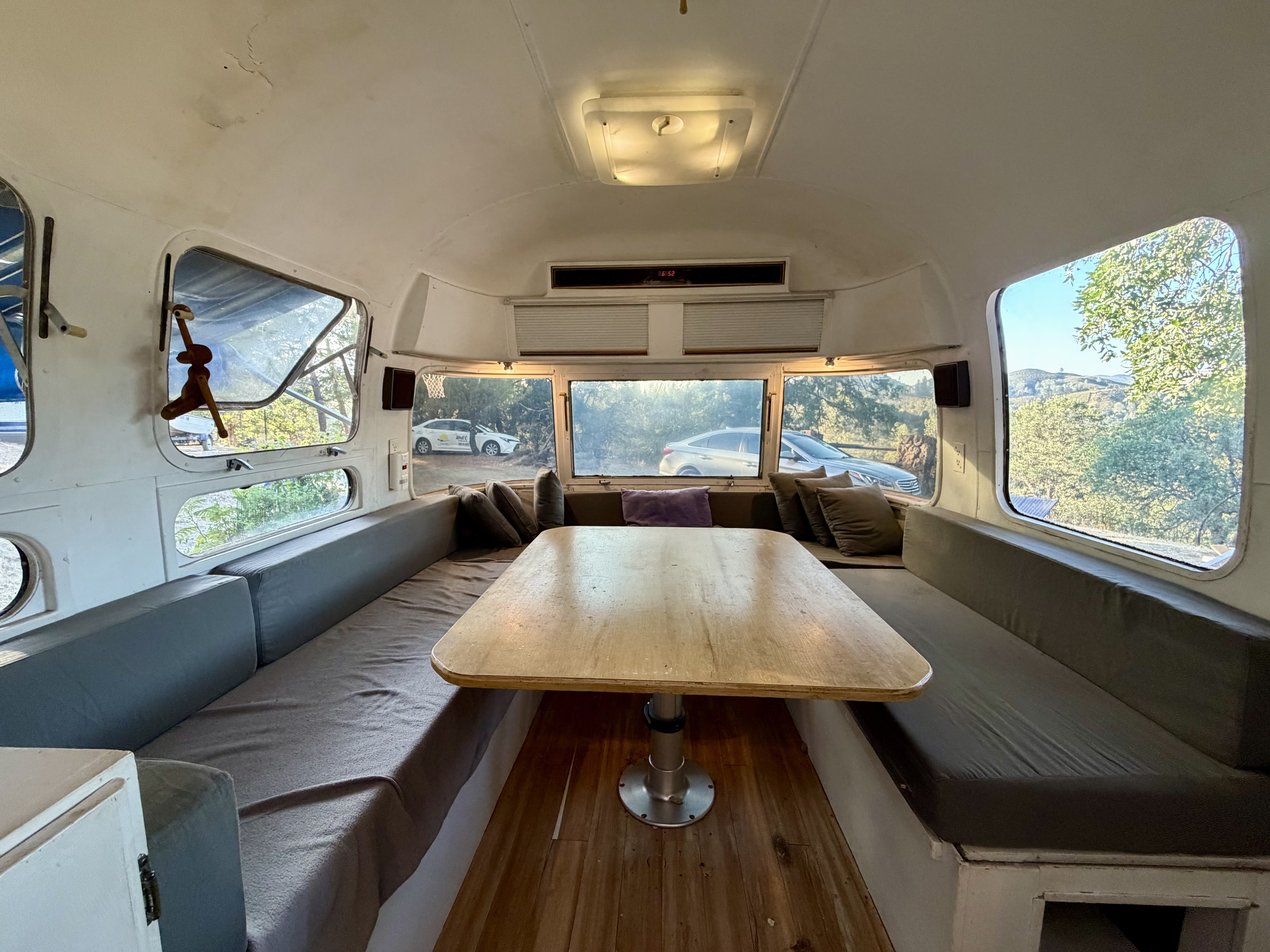 1983 Airstream EXCELLA 1000 30 in lower lake CA