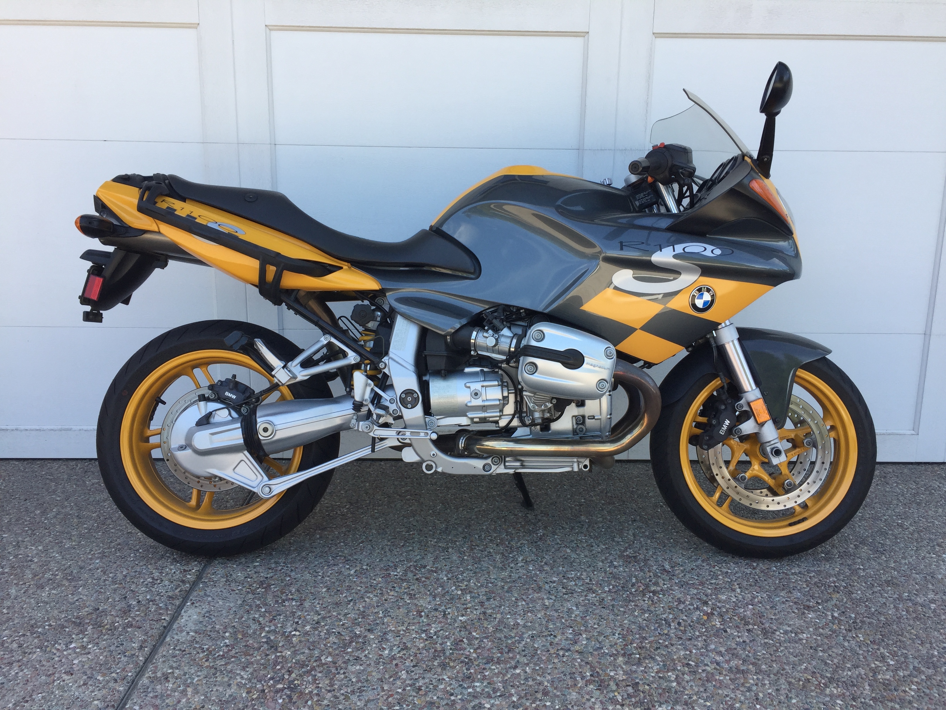 2004 BMW R 1100 S PREP PREP in Scotts Valley, CA