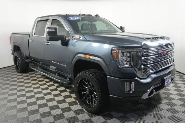 2020 GMC SIERRA in Kansas City, MO