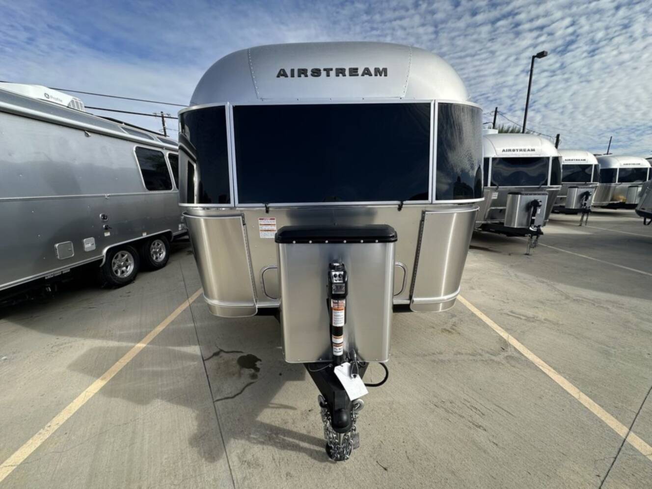 A photo of this 2026 Airstream 27FB Intl