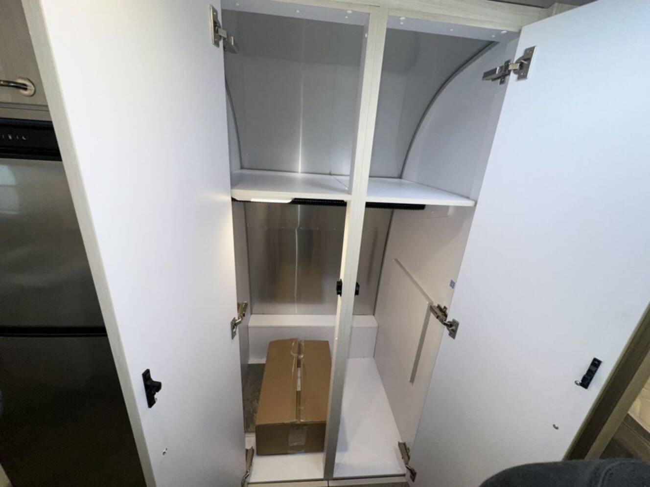 A photo of this 2026 Airstream 27FB Intl