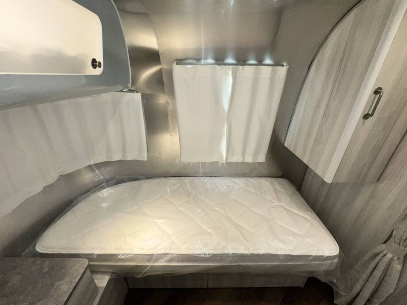 A photo of this 2026 Airstream 27FB Intl