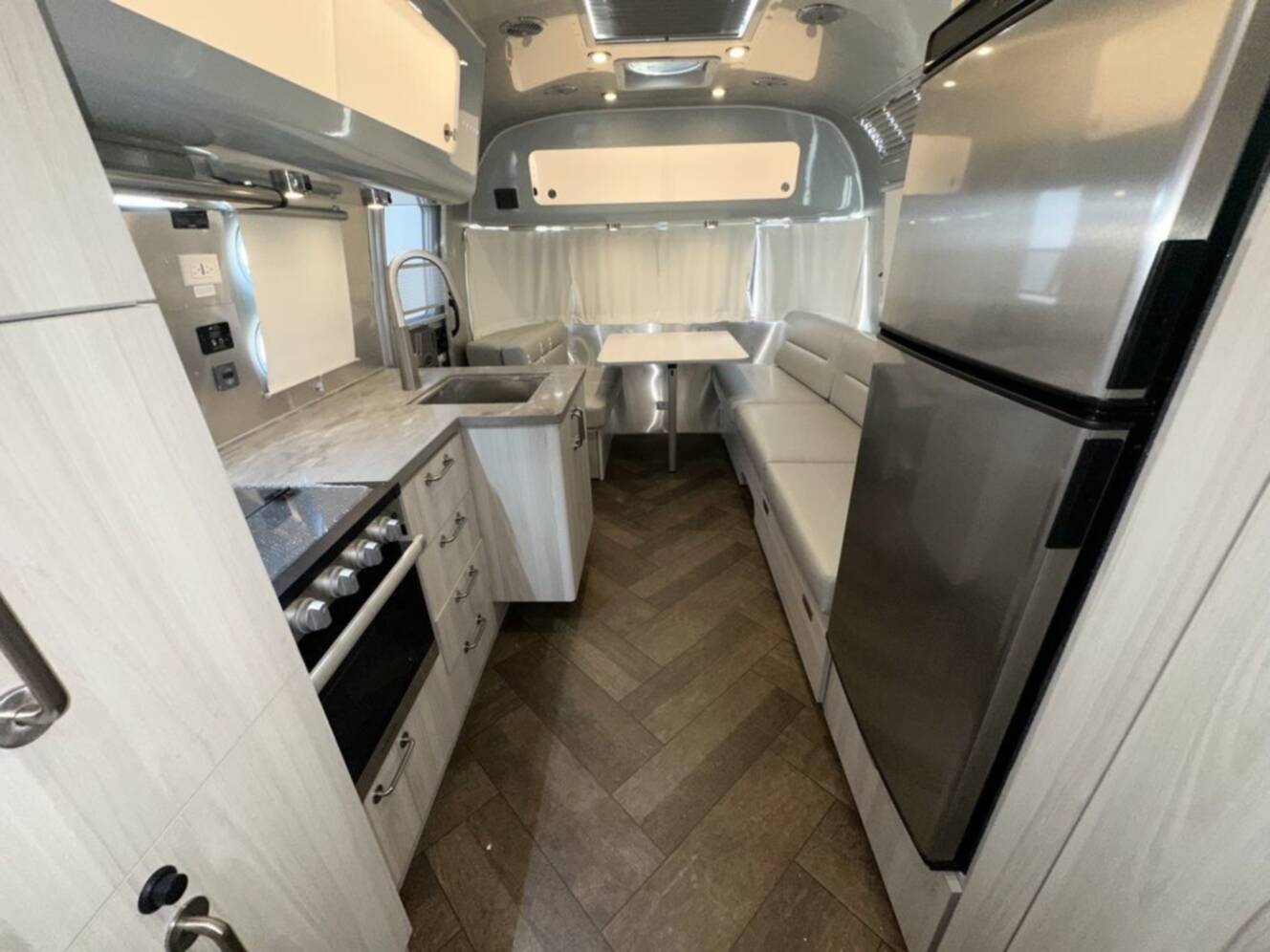 A photo of this 2026 Airstream 27FB Intl