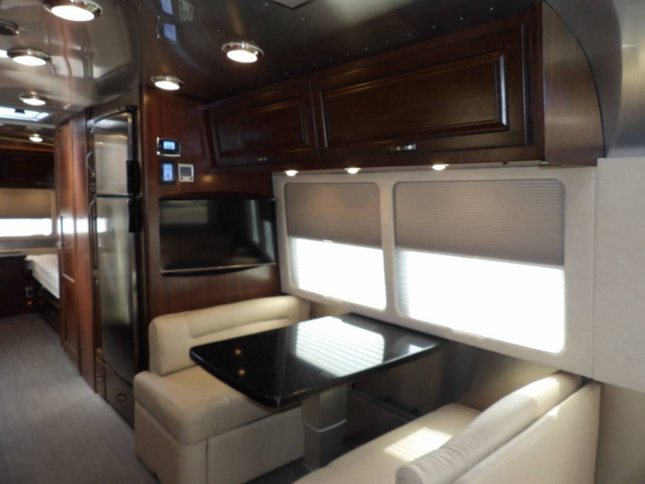 A photo of this 2017 Airstream Classic 30 Twin 30