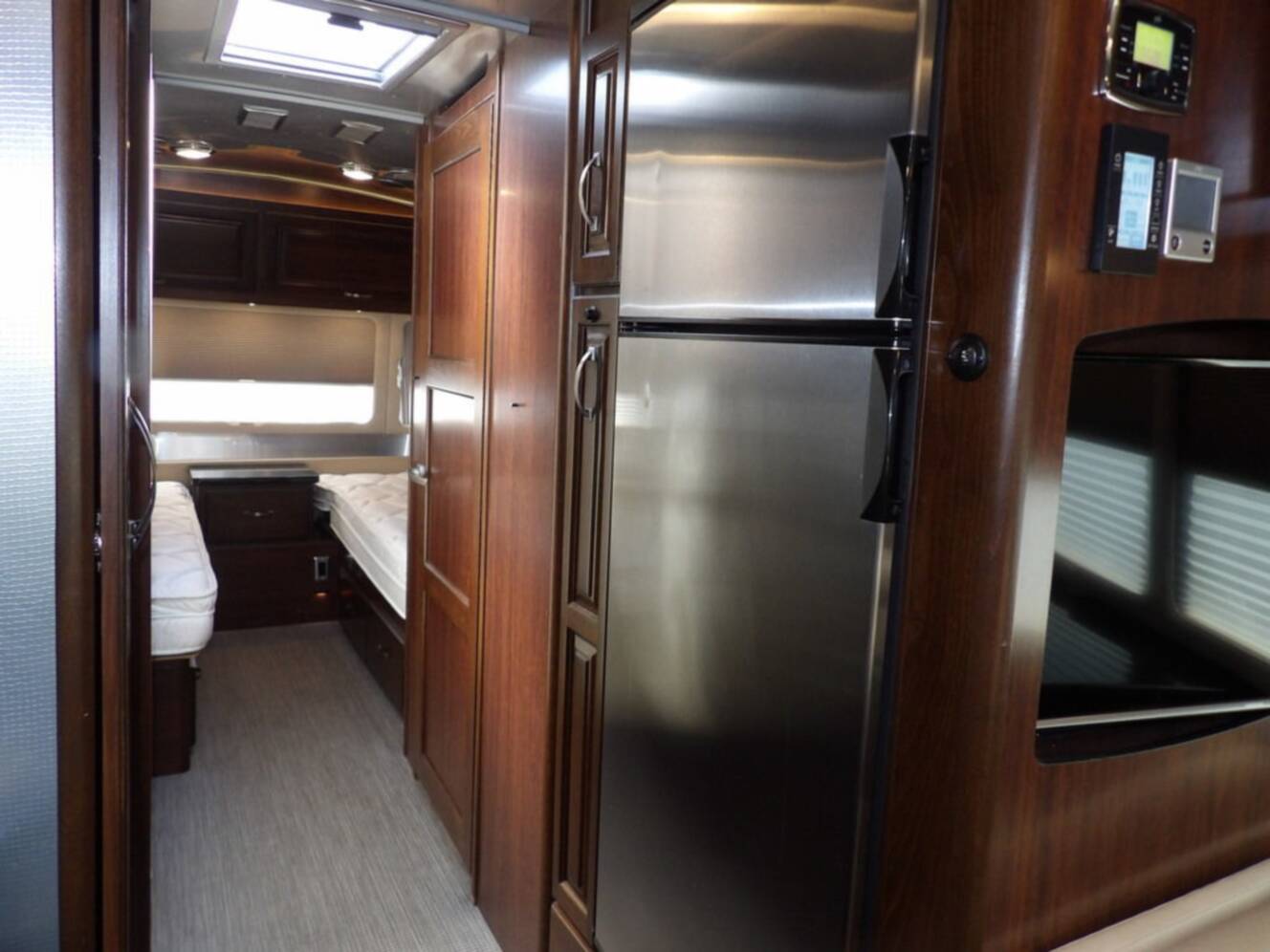 A photo of this 2017 Airstream Classic 30 Twin 30