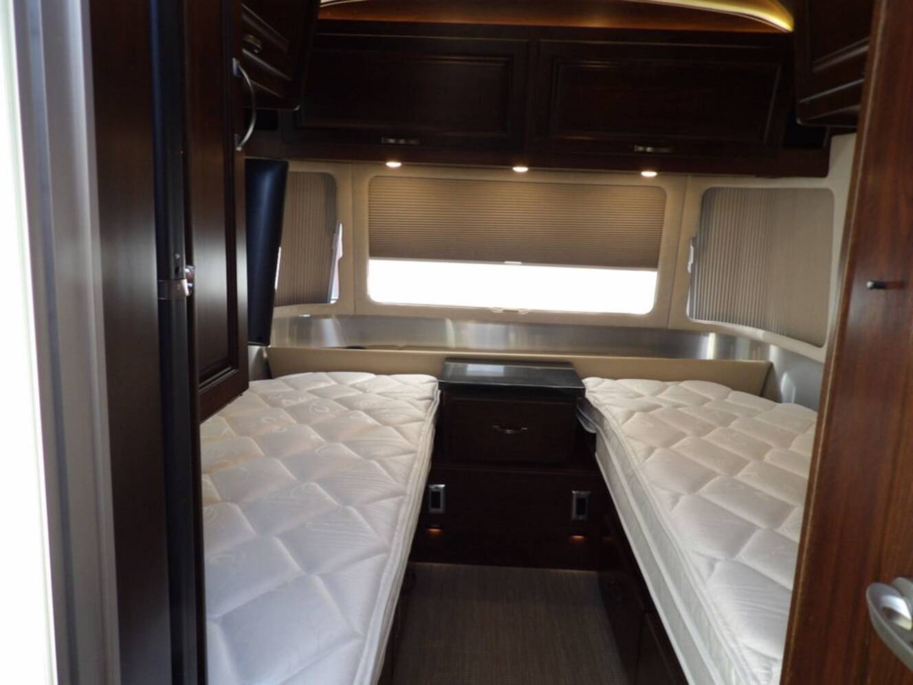 A photo of this 2017 Airstream Classic 30 Twin 30