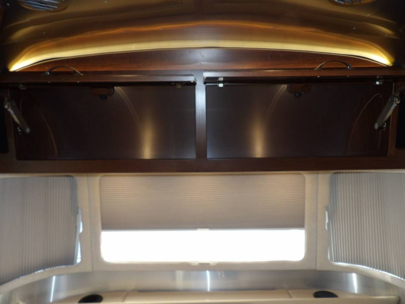 A photo of this 2017 Airstream Classic 30 Twin 30
