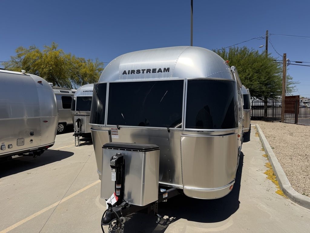 2025 Airstream 20FB Caravel 20FB in los banos