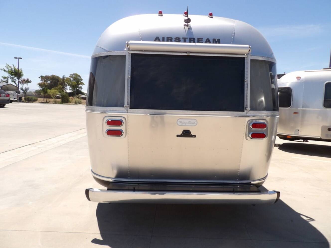 A photo of this 2025 Airstream Flying Cloud 25FB