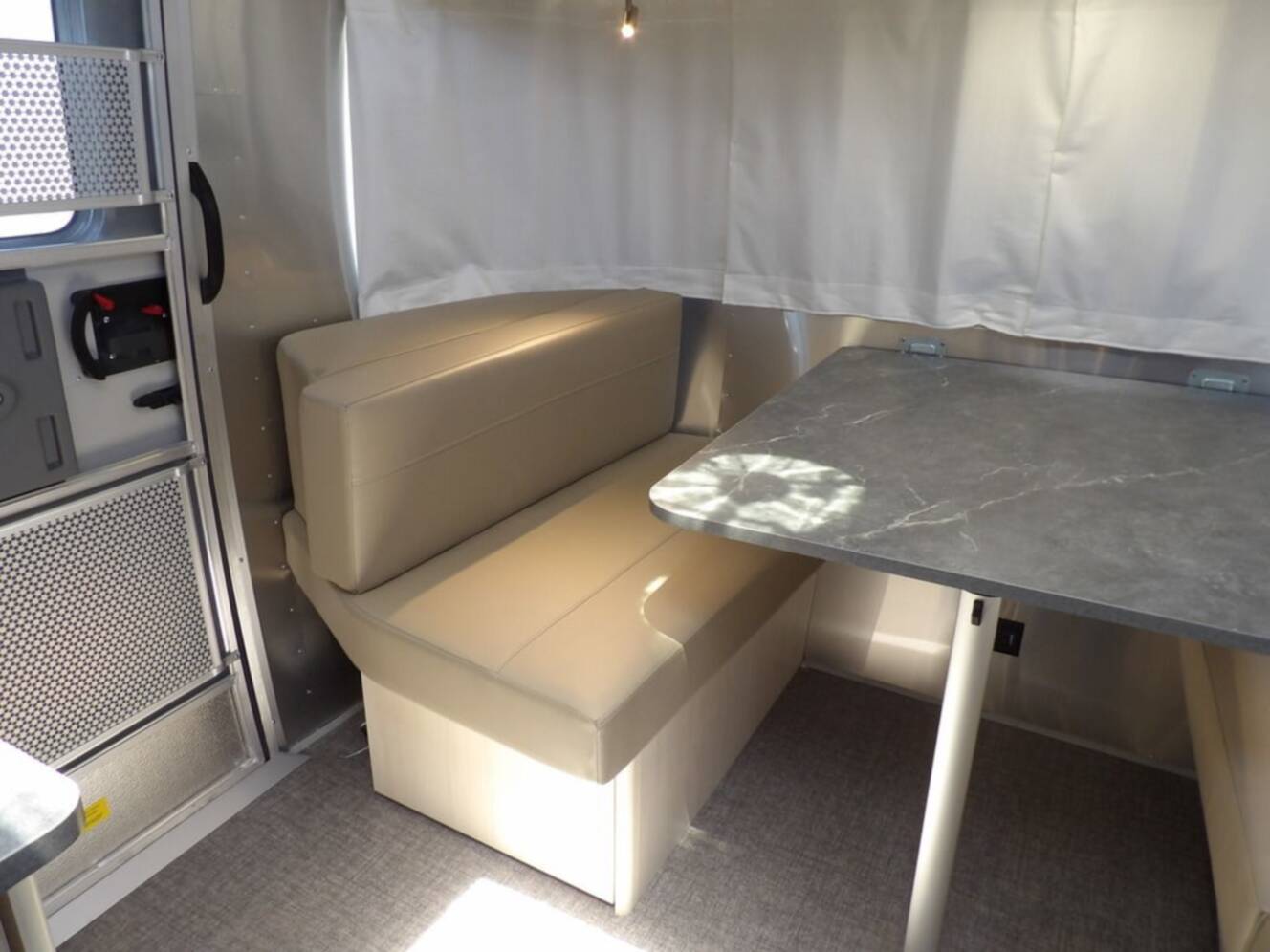 A photo of this 2025 Airstream Flying Cloud 25FB