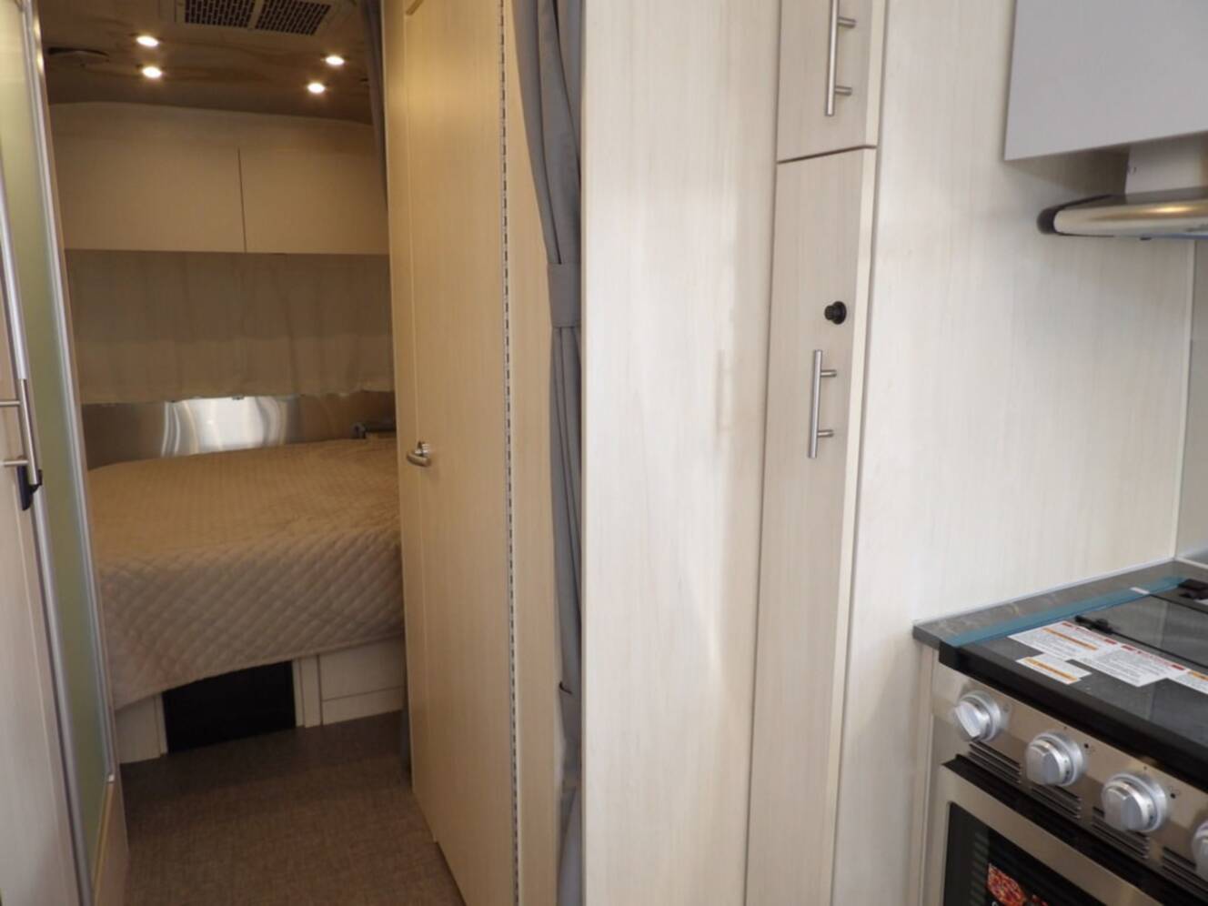A photo of this 2025 Airstream Flying Cloud 25FB