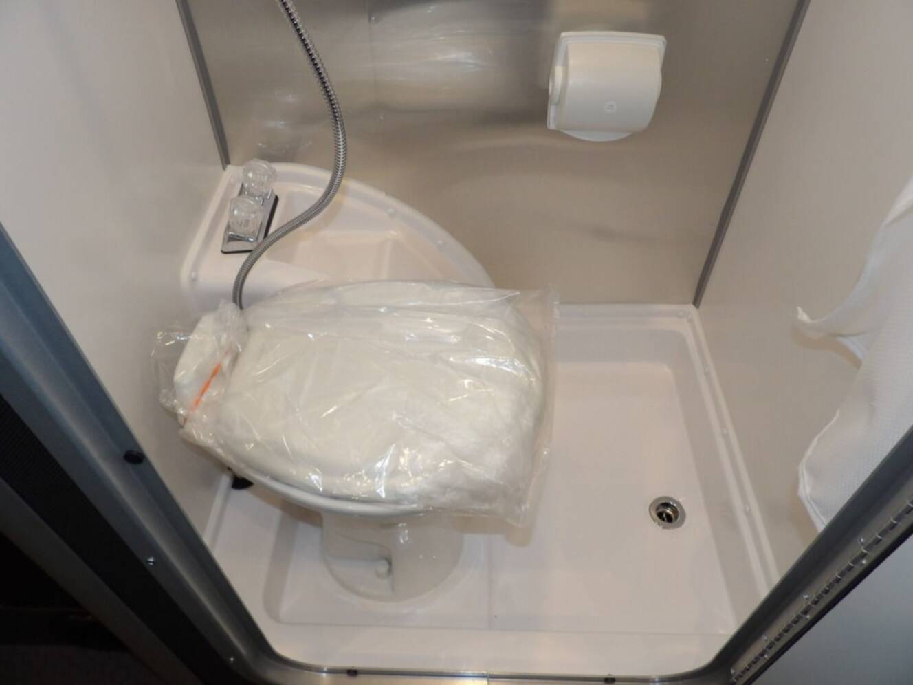 A photo of this 2025 Airstream Basecamp 20X
