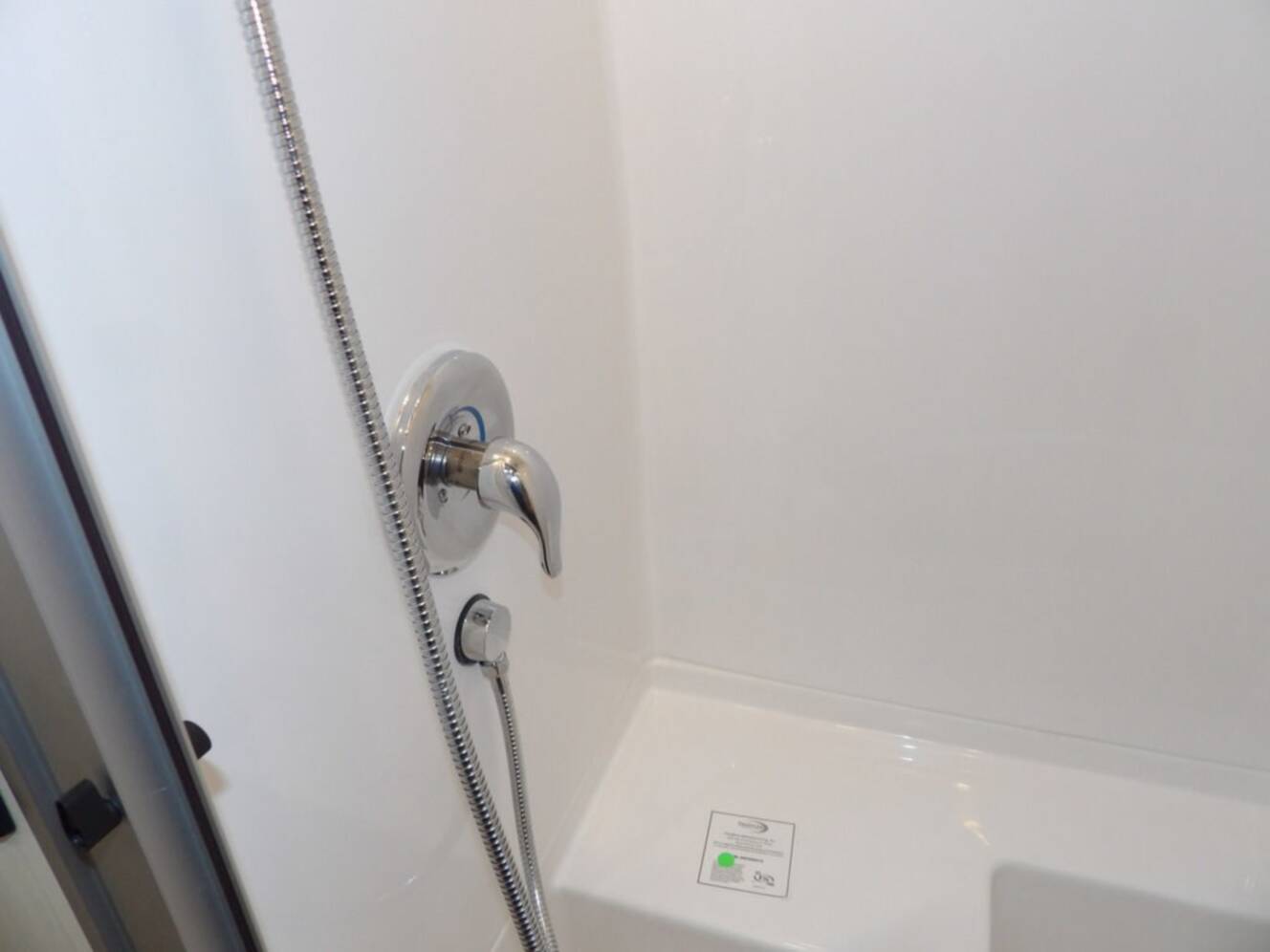 A photo of this 2025 Airstream Flying Cloud 27FB