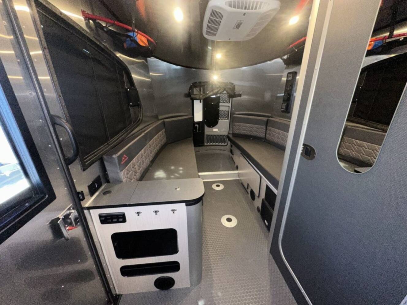 A photo of this 2025 Airstream Basecamp 16X
