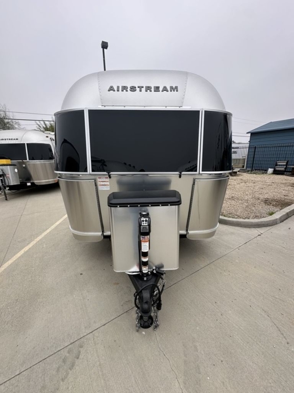 2026 Airstream Caravel 16RB in los banos