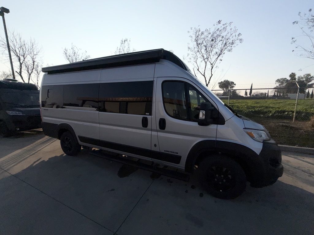 2026 Airstream Rangeline 21 BASE in los banos