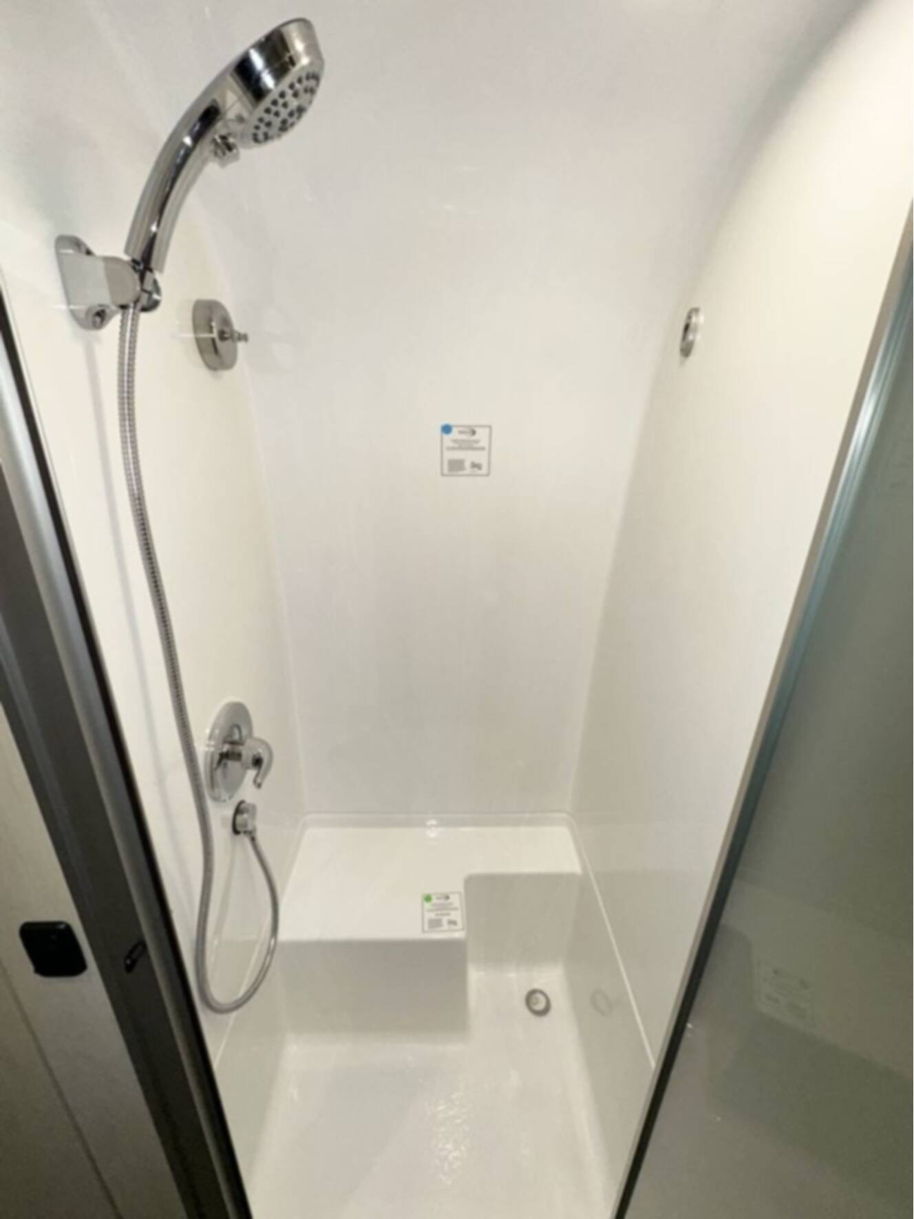 A photo of this 2026 Airstream 25FBT Flying Cloud