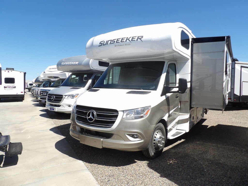 2024 Forest River Sunseeker MBS 2400B 2400MBS in los banos