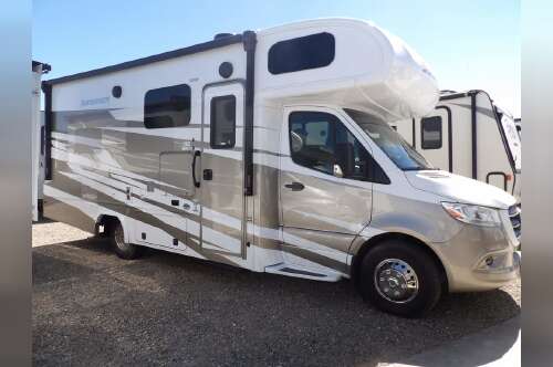 2024 Forest River Sunseeker MBS 2400B 2400MBS in los banos