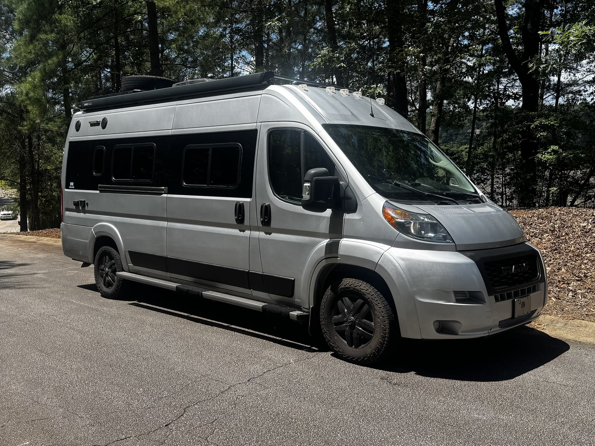 2020 Winnebago TRAVATO 59K RV