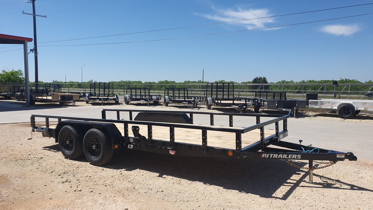 2027 PJ Trailers UL in Abilene, TX