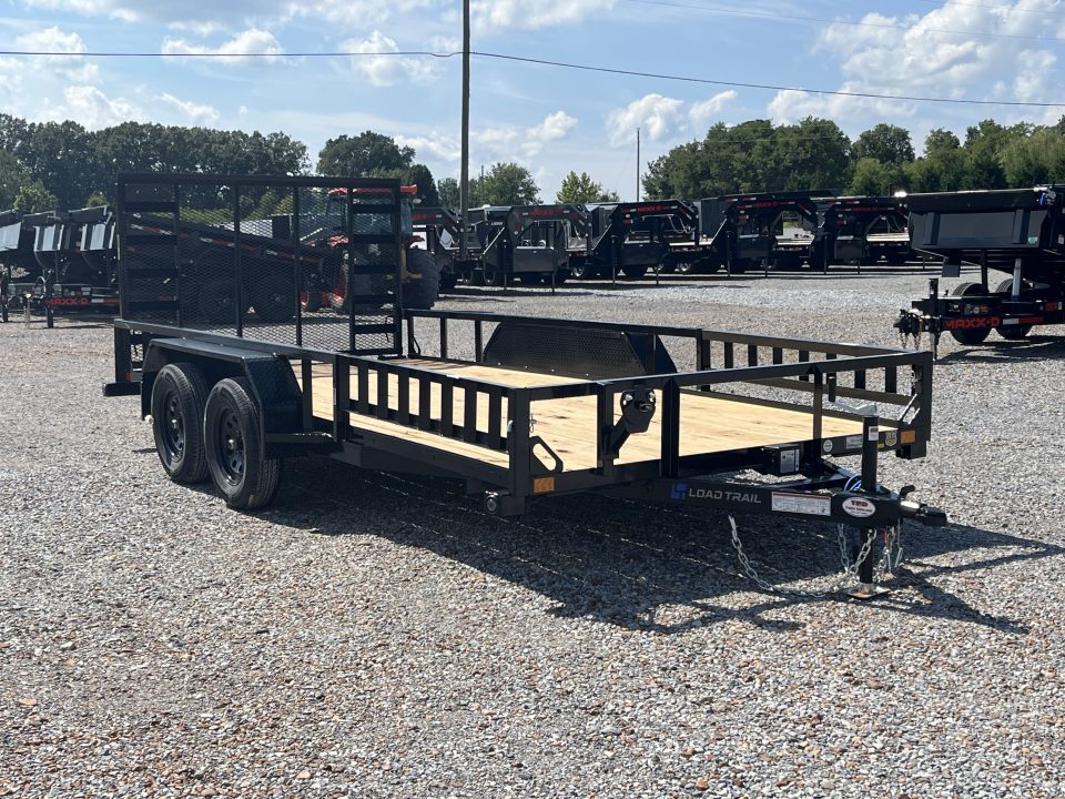 2027 Load Trail UE8316032 in Dexter, KY