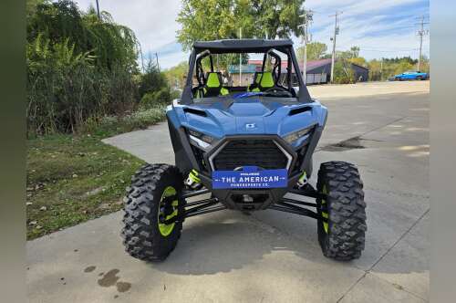 2025 Polaris RZR PRO XP 4 Ultimate in cement city MI
