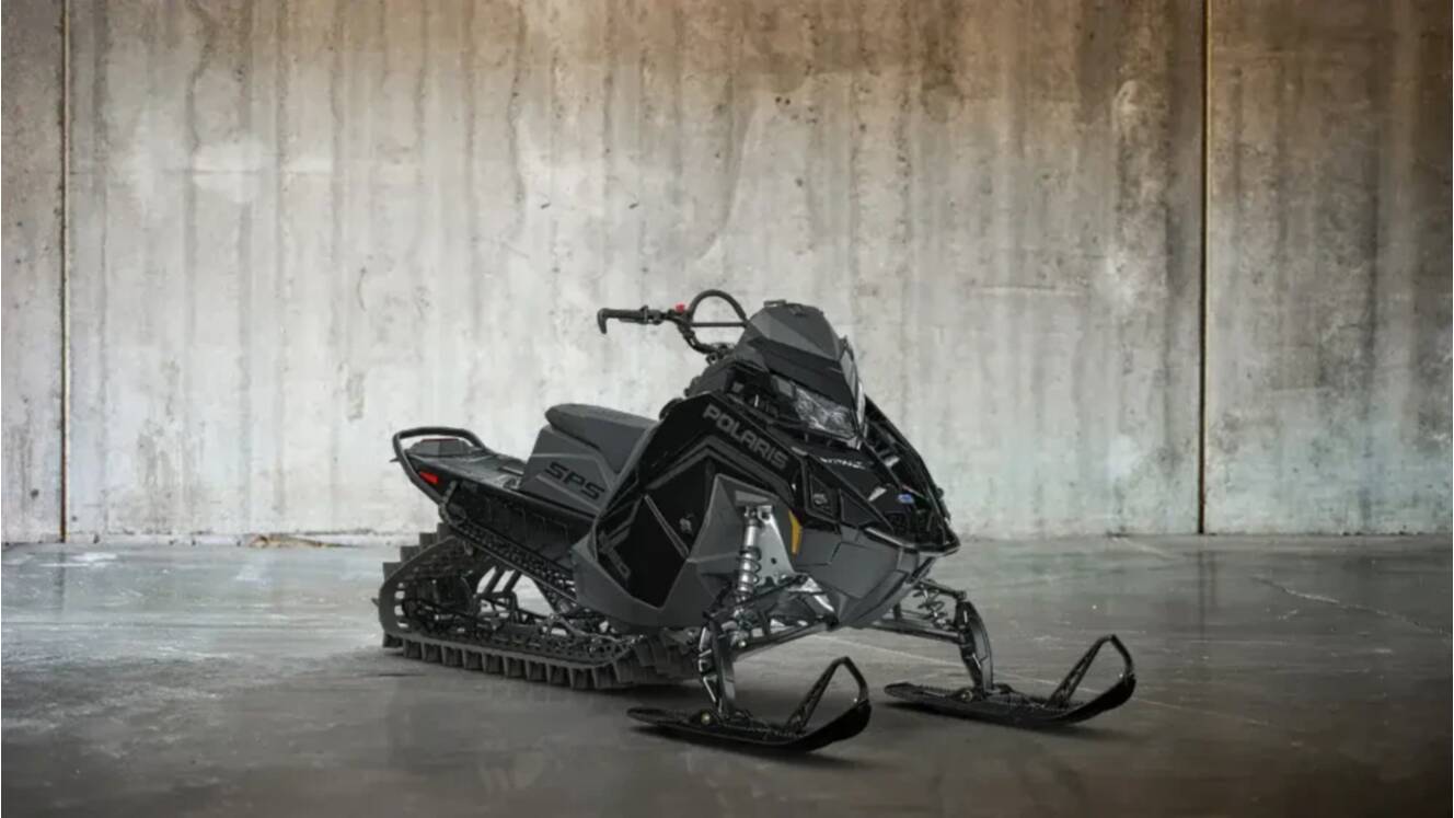 A photo of this 2027 Polaris 850 RMK SPS 146 BLACK
