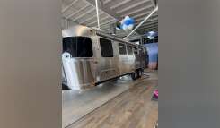 2025 Airstream FLYING CLOUD 30FB OFFICE RV