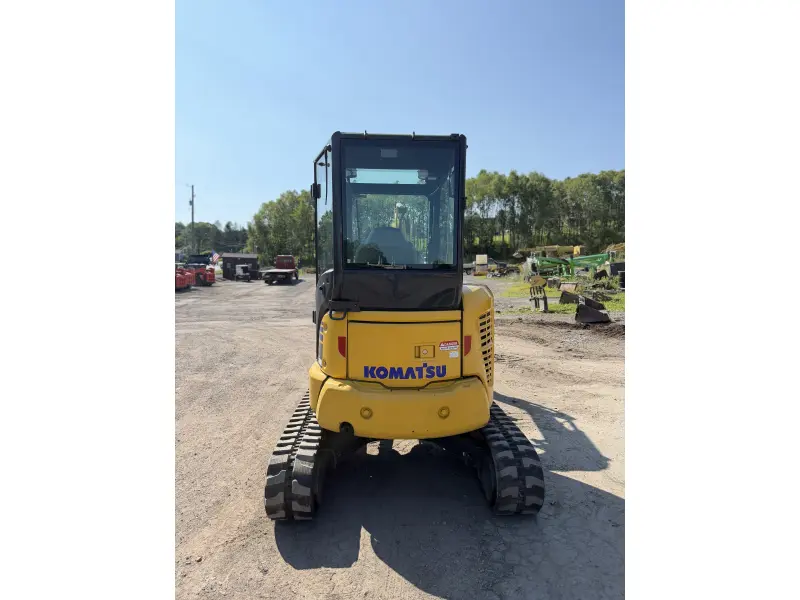 2021 KOMATSU PC35MR-5