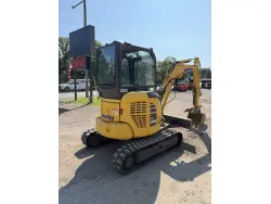 2021 KOMATSU PC35MR-5