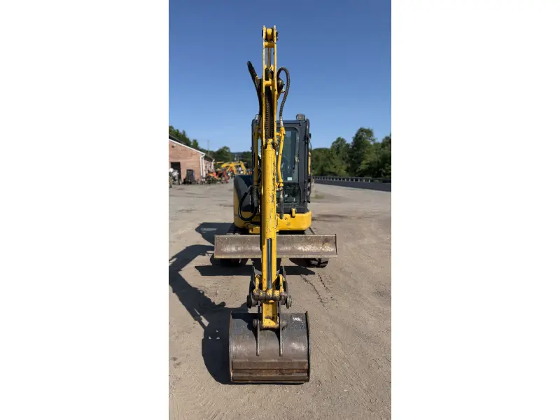2021 KOMATSU PC35MR-5