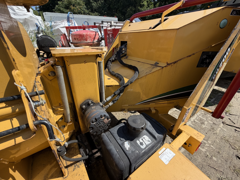 2017 VERMEER BC700XL
