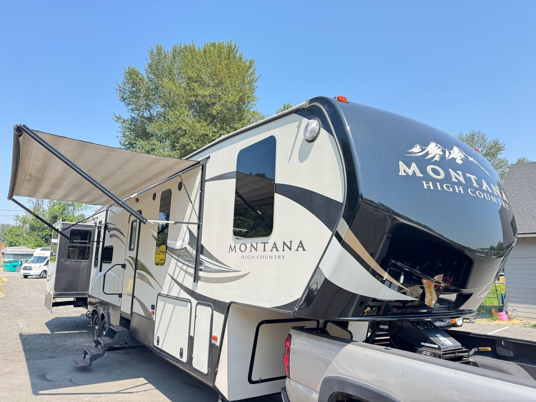 2016 Keystone Montana High Country in sumner WA