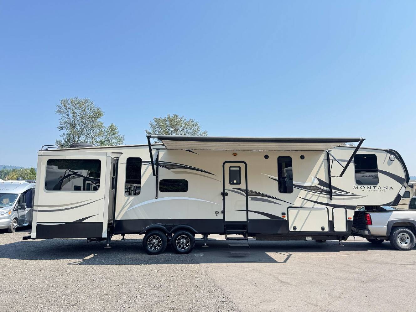 A photo of this 2016 Keystone Montana High Country