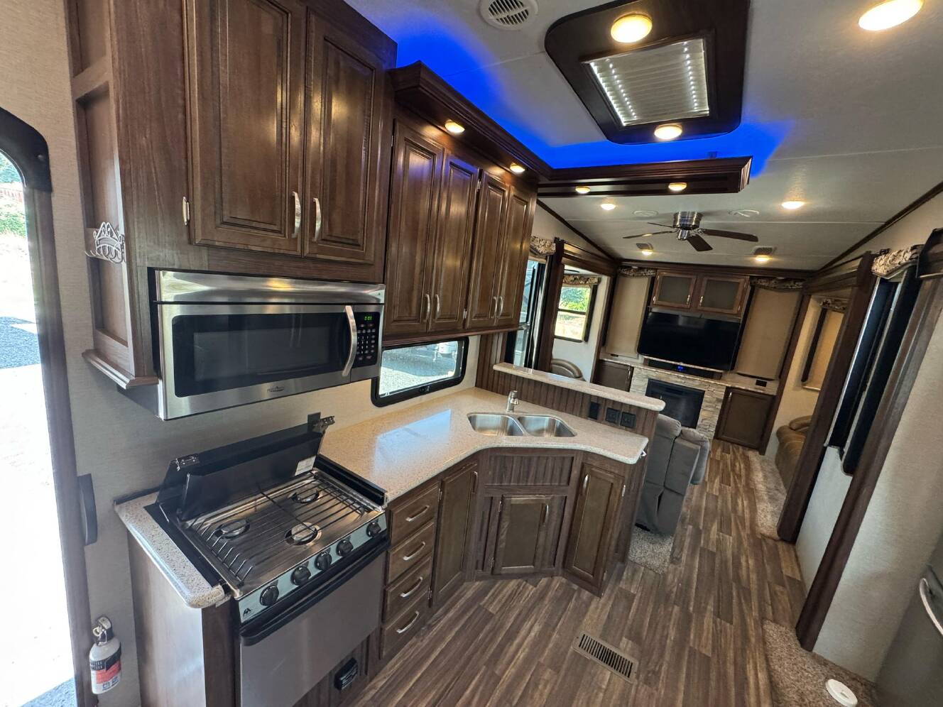 A photo of this 2016 Keystone Montana High Country