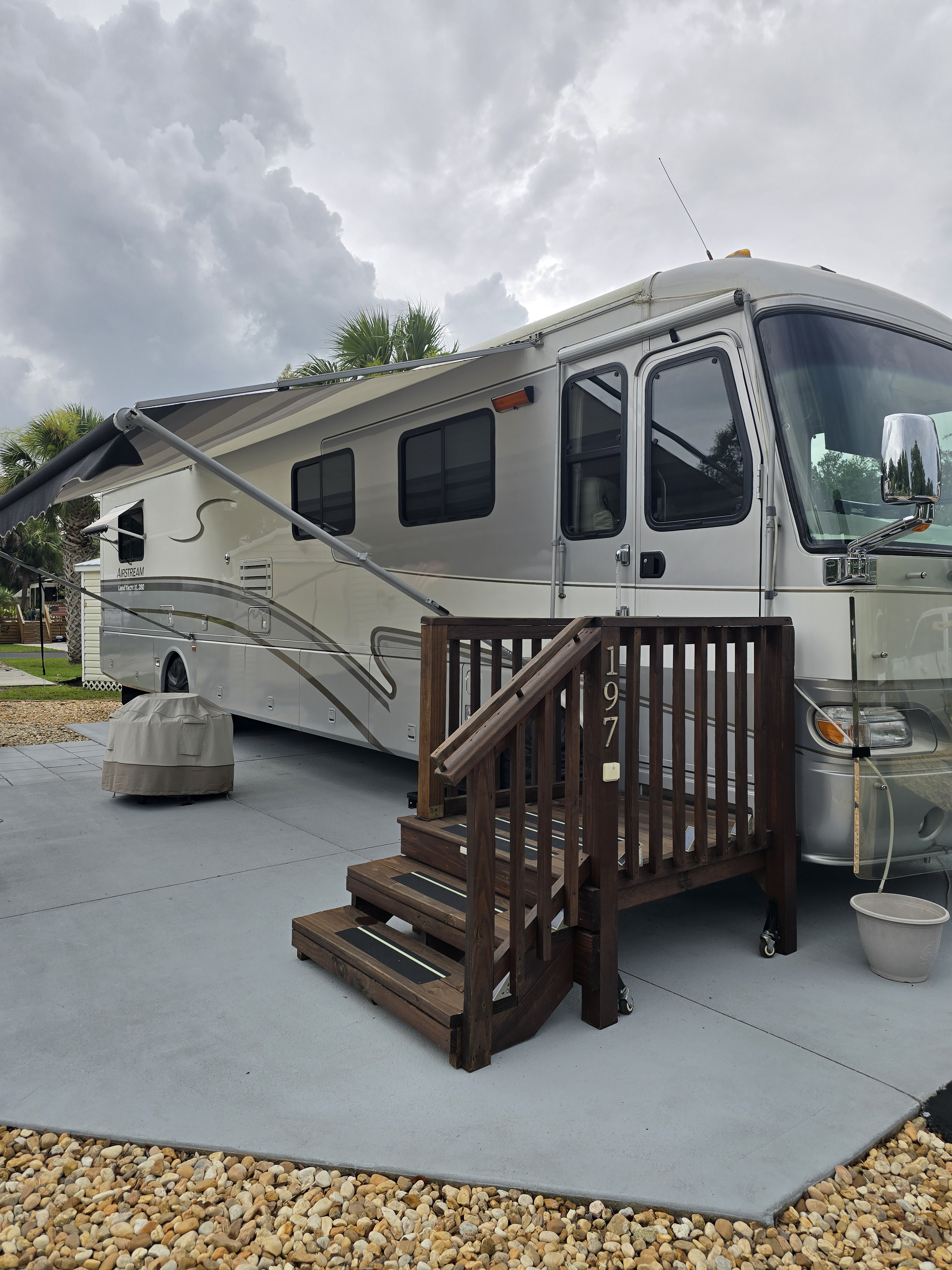 View more photos of this listing