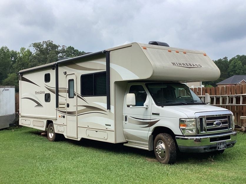 2015 Winnebago MINNIE WINNIE 31H in greenwood SC