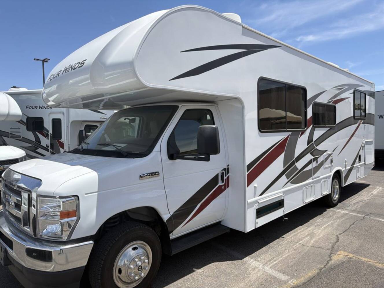 A photo of this 2024 Thor Motor Coach Four Winds 28A