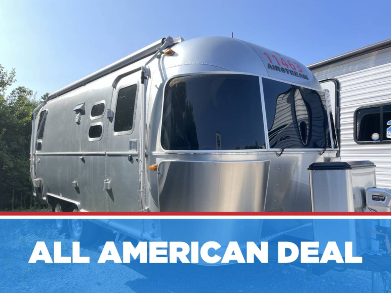 A photo of this 2017 Airstream Flying Cloud 23D