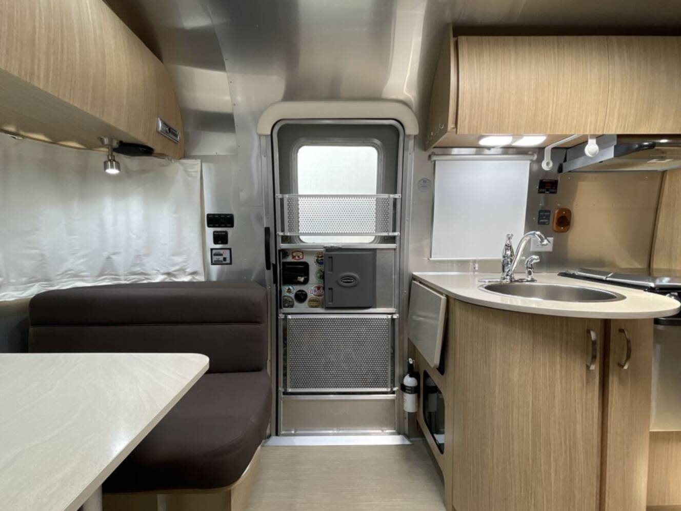 A photo of this 2017 Airstream Flying Cloud 23D