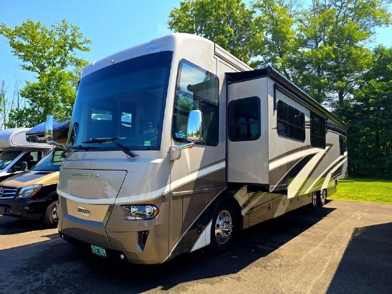2022 Newmar Ventana 4037