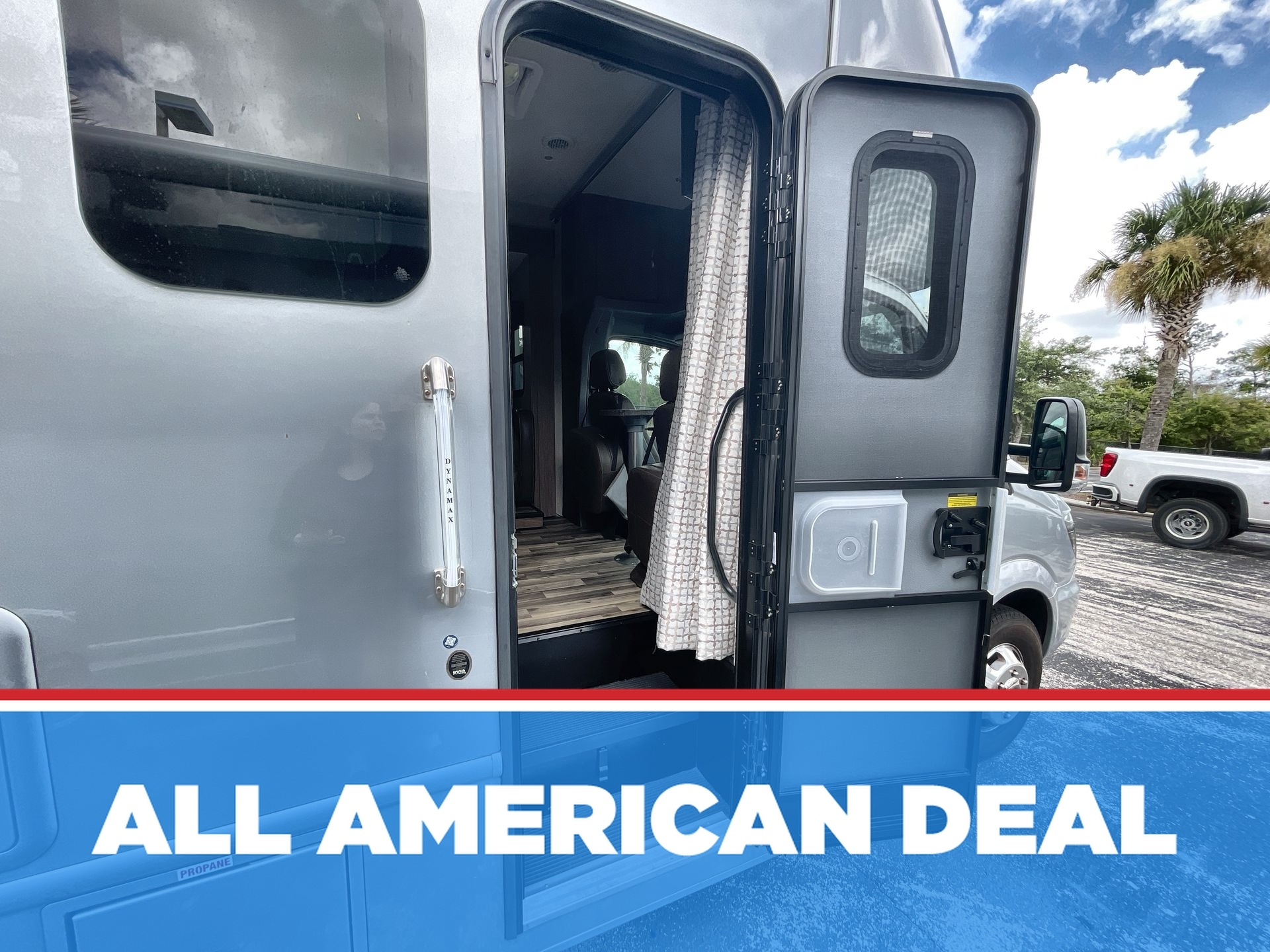 2017 Dynamax Isata 3 24RW RV
